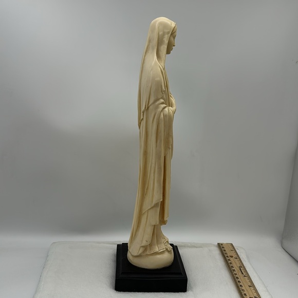 Antique/Vintage Gino Ruggeri Bianchi Sacred Heart of Mary Alabaster Sculpture - Picture 8 of 14